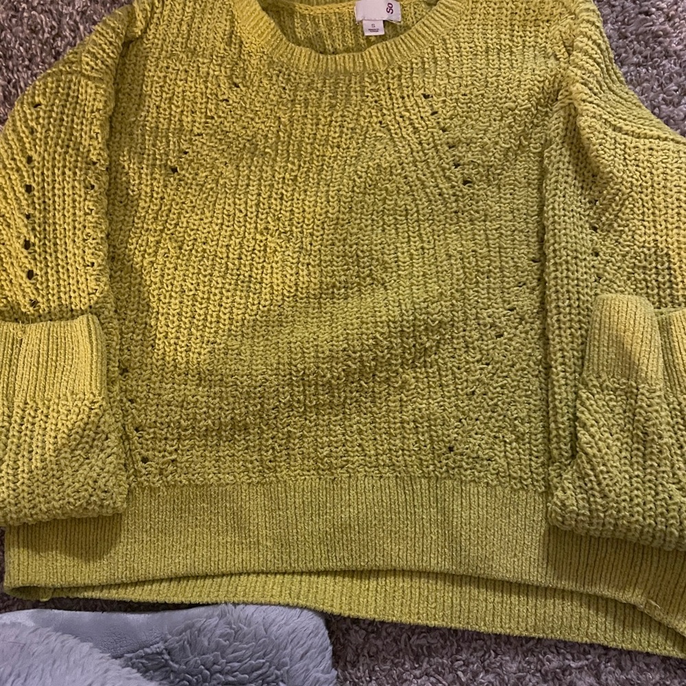 Yellow SO winter knitted sweater, amazing for petite women and girls.